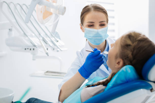 Best Emergency Dental Care  in Mundelein, IL